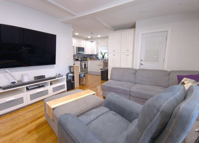 360 Harvard St, Boston, MA 02124