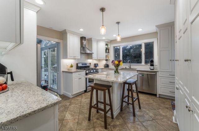 771 Oak Ave, Westfield Town, NJ 07090