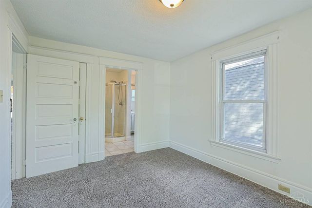 2635 Observatory Avenue, Cincinnati, OH 45208