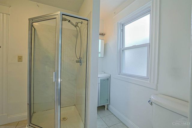 2635 Observatory Avenue, Cincinnati, OH 45208