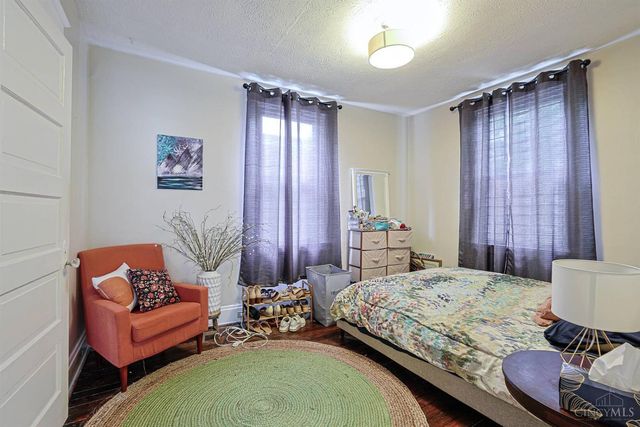2635 Observatory Avenue, Cincinnati, OH 45208