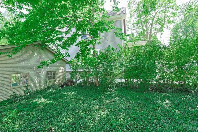 2635 Observatory Avenue, Cincinnati, OH 45208