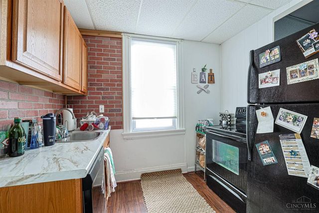 2635 Observatory Avenue, Cincinnati, OH 45208