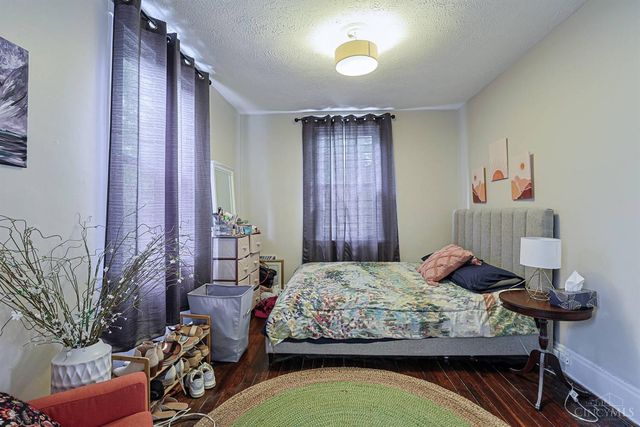 2635 Observatory Avenue, Cincinnati, OH 45208