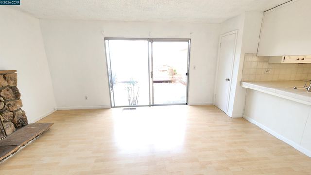 1269 Center Avenue, Martinez, CA 94553