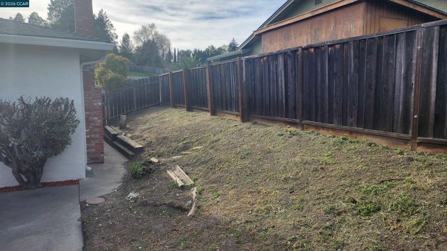 1269 Center Avenue, Martinez, CA 94553