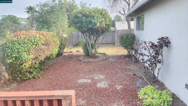 1269 Center Avenue, Martinez, CA 94553