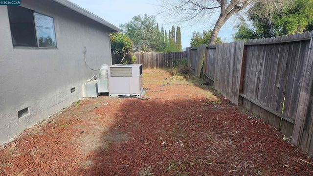 1269 Center Avenue, Martinez, CA 94553