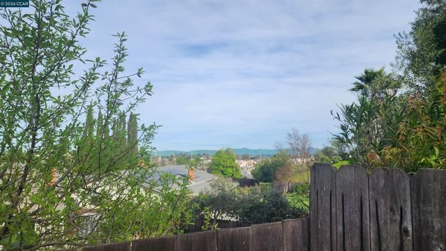 1269 Center Avenue, Martinez, CA 94553