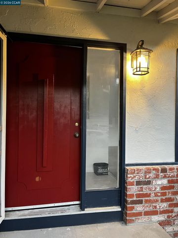 1269 Center Avenue, Martinez, CA 94553