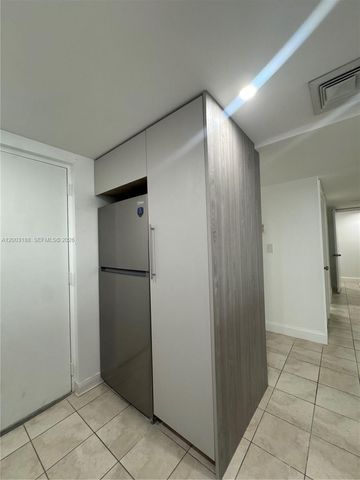 2312 S Cypress Bend Dr 107, Pompano Beach, FL 33069