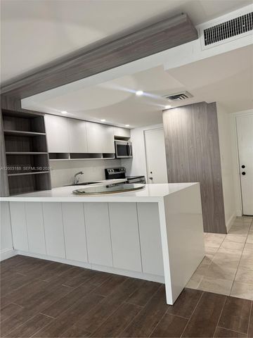 2312 S Cypress Bend Dr 107, Pompano Beach, FL 33069