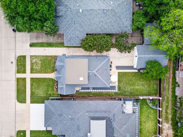 4020 Bunting Avenue, Fort Worth, TX 76107