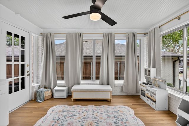 4020 Bunting Avenue, Fort Worth, TX 76107