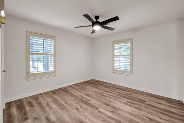 26926 Maplewood Drive, Oak Ridge North, TX 77386