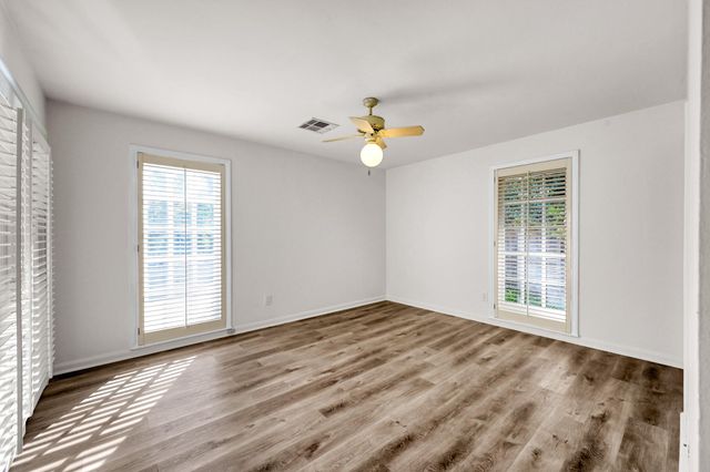 26926 Maplewood Drive, Oak Ridge North, TX 77386