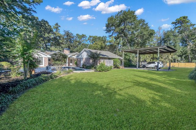 26926 Maplewood Drive, Oak Ridge North, TX 77386