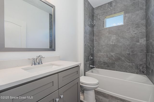 183 Massini Avenue NW, Palm Bay, FL 32907