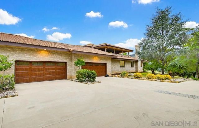 3725 Via Cielo Azul, Alpine, CA 91901