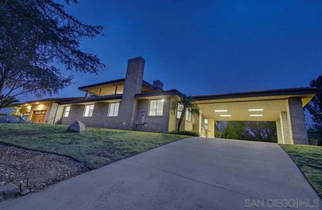 3725 Via Cielo Azul, Alpine, CA 91901