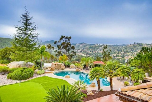 3725 Via Cielo Azul, Alpine, CA 91901
