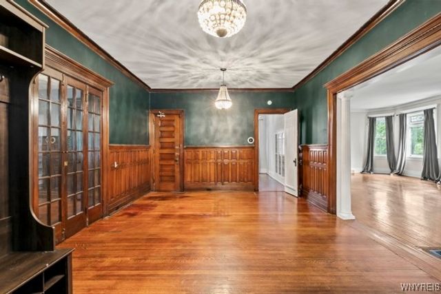 242 Norwood Avenue, Buffalo, NY 14222