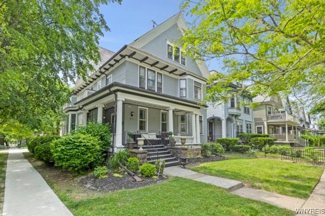242 Norwood Avenue, Buffalo, NY 14222