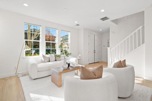 583 Ravenna Way, Hayward, CA 94545