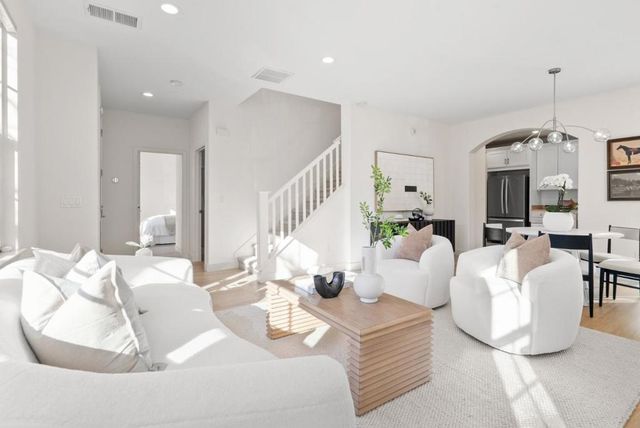 583 Ravenna Way, Hayward, CA 94545