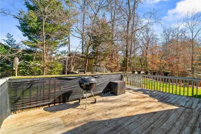 3036 Leafwood SE Drive, Marietta, GA 30067