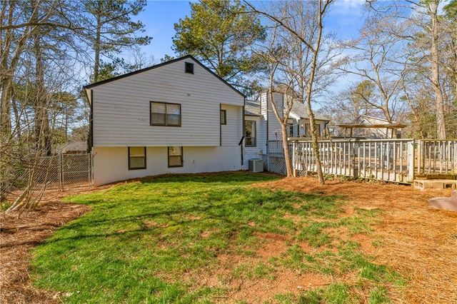 3036 Leafwood SE Drive, Marietta, GA 30067