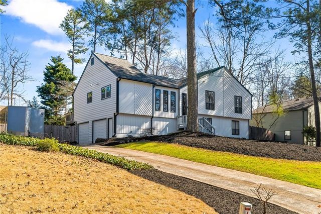 3036 Leafwood SE Drive, Marietta, GA 30067