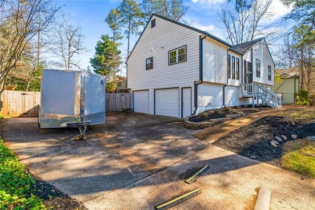 3036 Leafwood SE Drive, Marietta, GA 30067