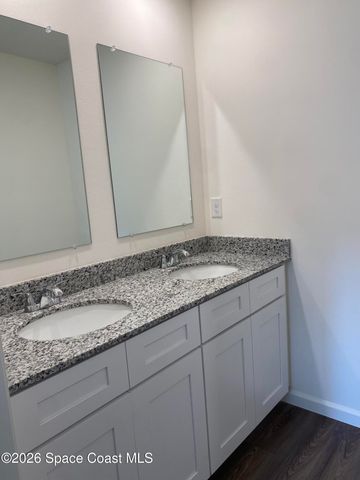 812 Brookfield Street SE, Palm Bay, FL 32909