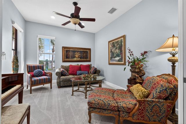 4401 38TH STREET S, St Petersburg, FL 33711