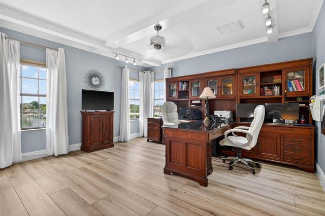 4401 38TH STREET S, St Petersburg, FL 33711