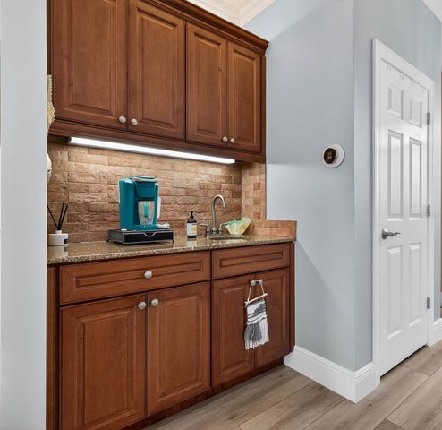 4401 38TH STREET S, St Petersburg, FL 33711