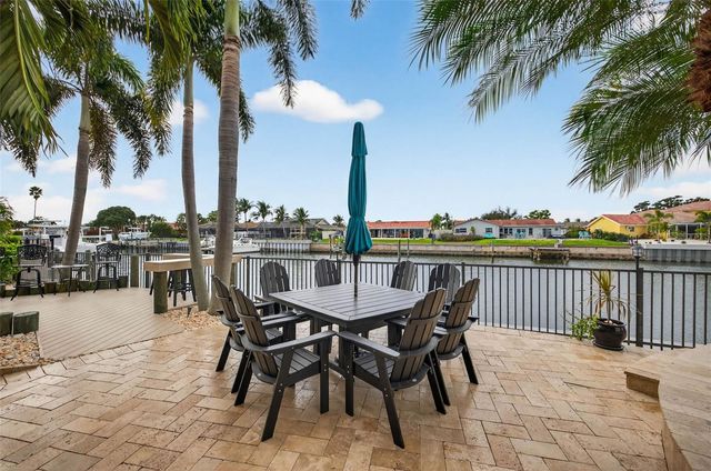 4401 38TH STREET S, St Petersburg, FL 33711