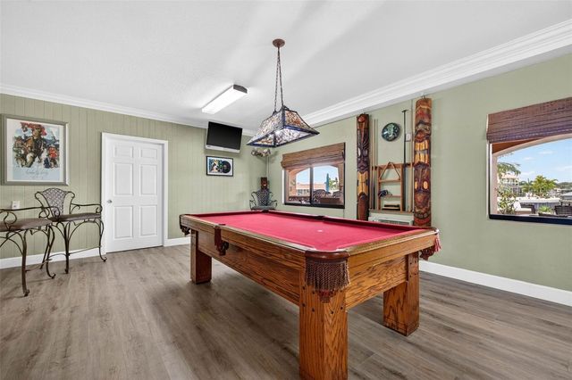 4401 38TH STREET S, St Petersburg, FL 33711