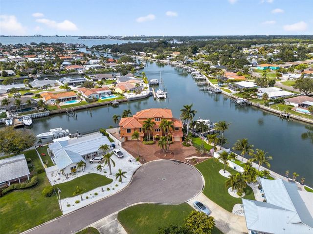 4401 38TH STREET S, St Petersburg, FL 33711