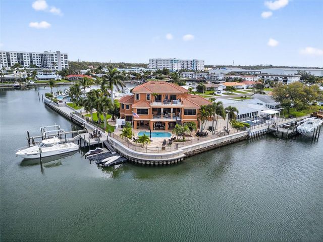 4401 38TH STREET S, St Petersburg, FL 33711