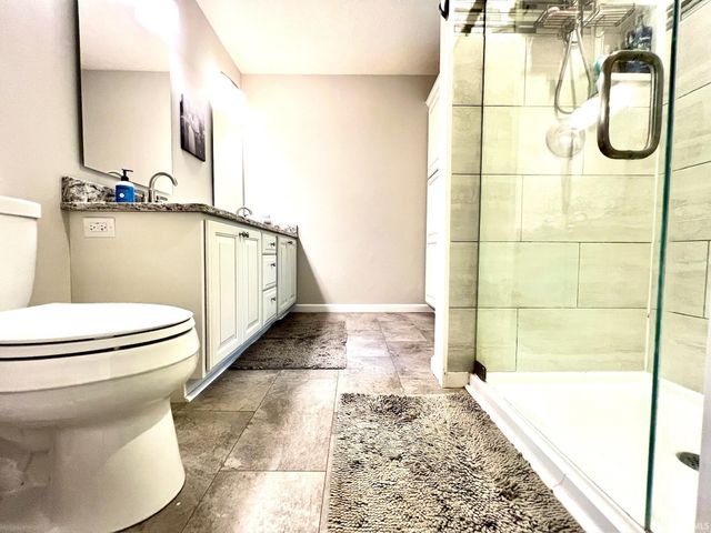 307 The Woods, Bedford, IN 47421