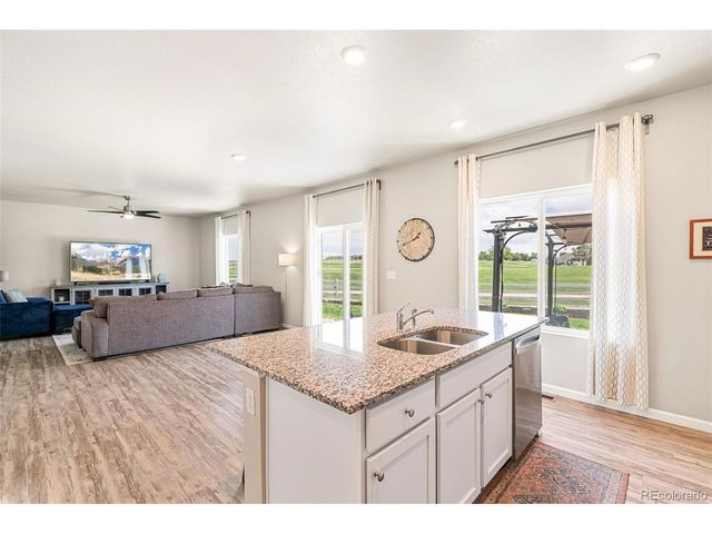 1900 Wagonwheel Dr, Fort Lupton, CO 80621