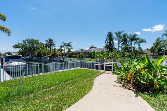 4306 BARRACUDA DRIVE, Bradenton, FL 34208