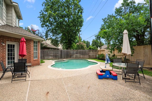 9715 Therrell Drive, Houston, TX 77064