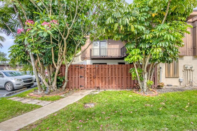 2824 Kirk Road, Lake Worth Beach, FL 33461