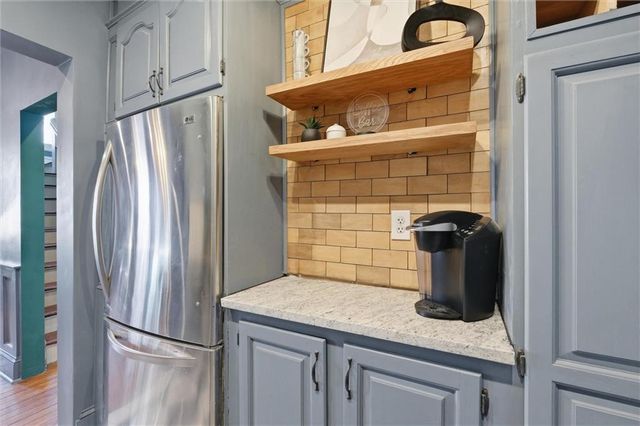 444 Gladstone Boulevard, Kansas City, MO 64124