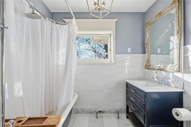 444 Gladstone Boulevard, Kansas City, MO 64124