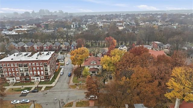 444 Gladstone Boulevard, Kansas City, MO 64124