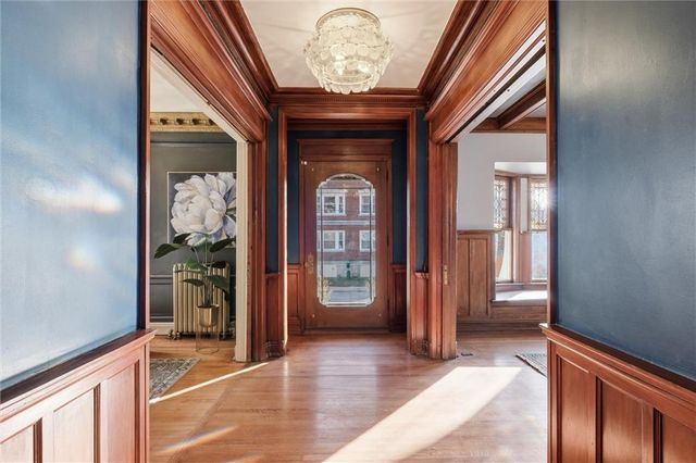 444 Gladstone Boulevard, Kansas City, MO 64124